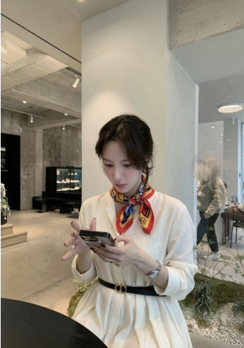 💕 에*** 홀스 레드 스카프