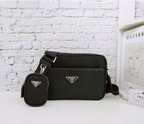 💕 프** 고급 리나일론 크로스백 블랙 2VH048 2DMH F00021