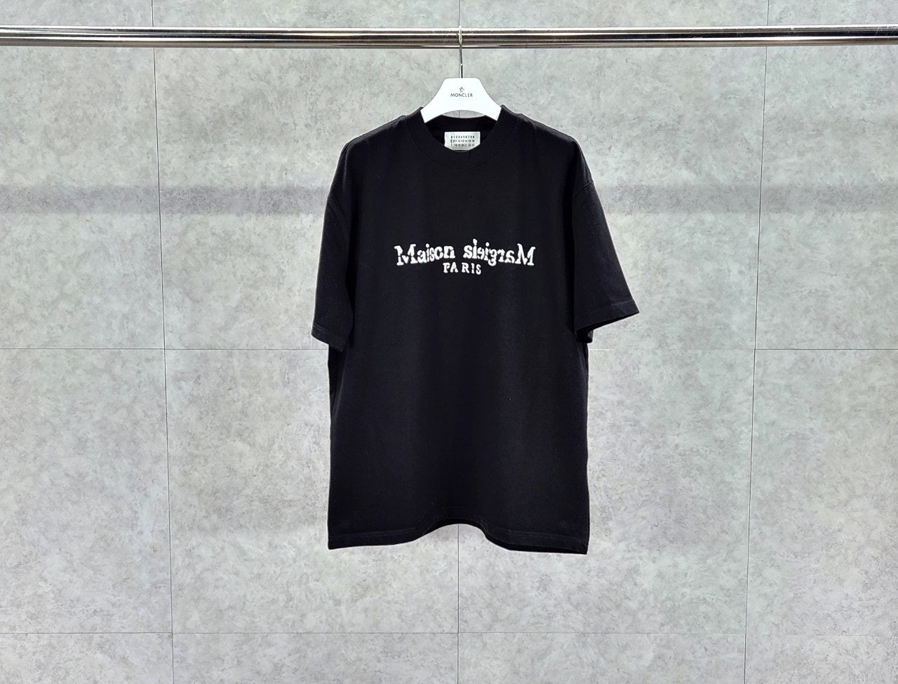 메 파리로고 반팔 티셔츠