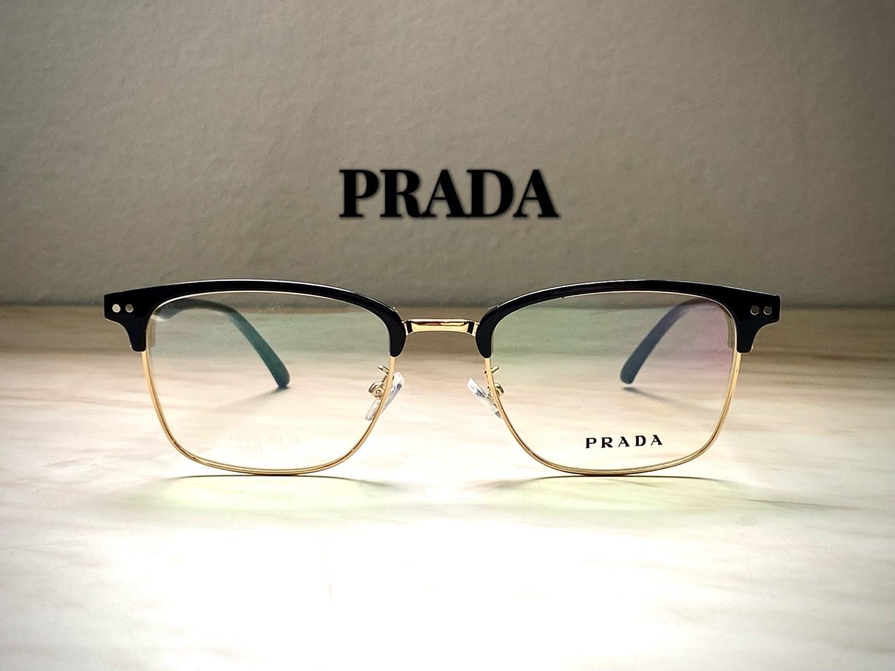 프라다 9479