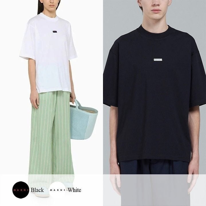 💕 마** 로고 패치 티셔츠