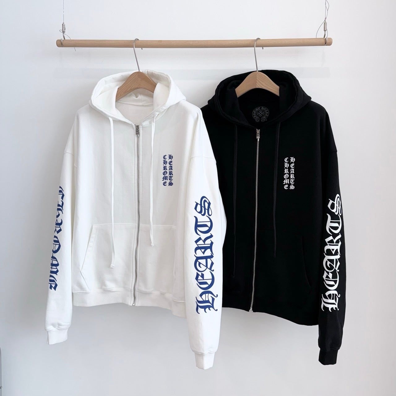 버티컬 로고 후드 집업 CR-1027