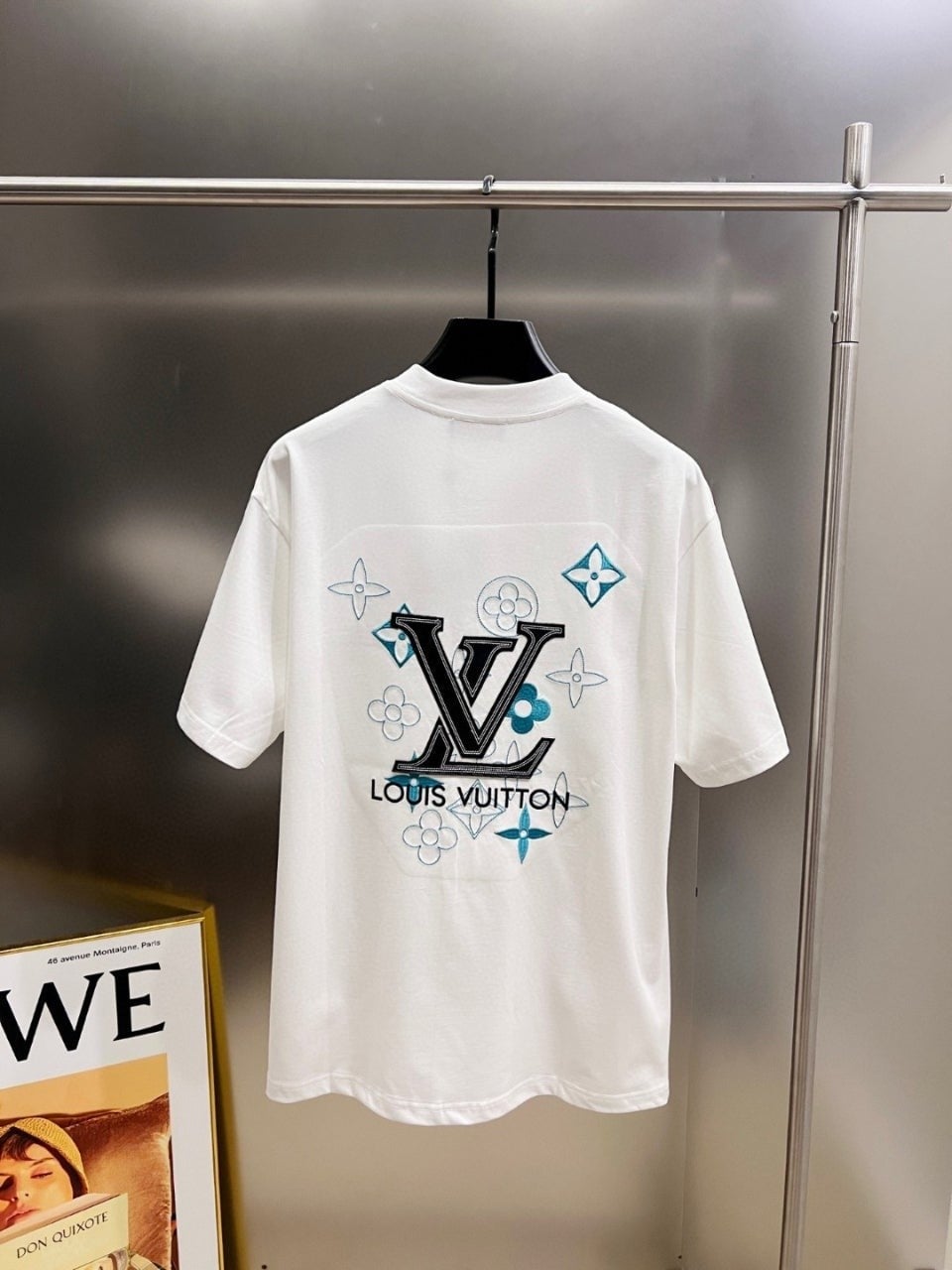 시그니처 팽글자수 반팔 LOU-2673