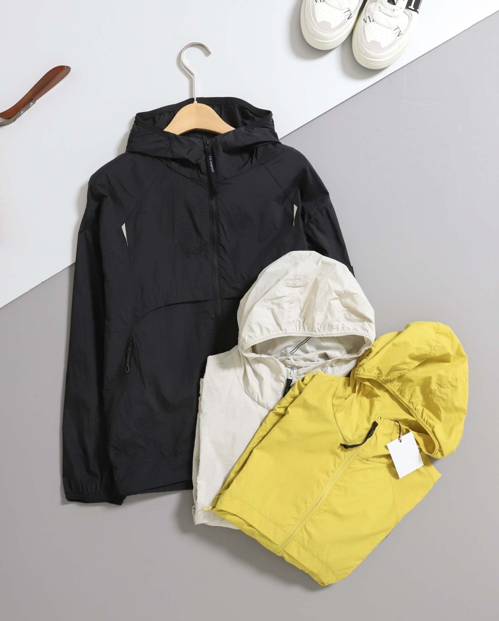 #시피컴퍼니 [ C.P ] 미니언즈 윈드스토퍼 윈드자켓 입고💢 #남성상의 #자켓